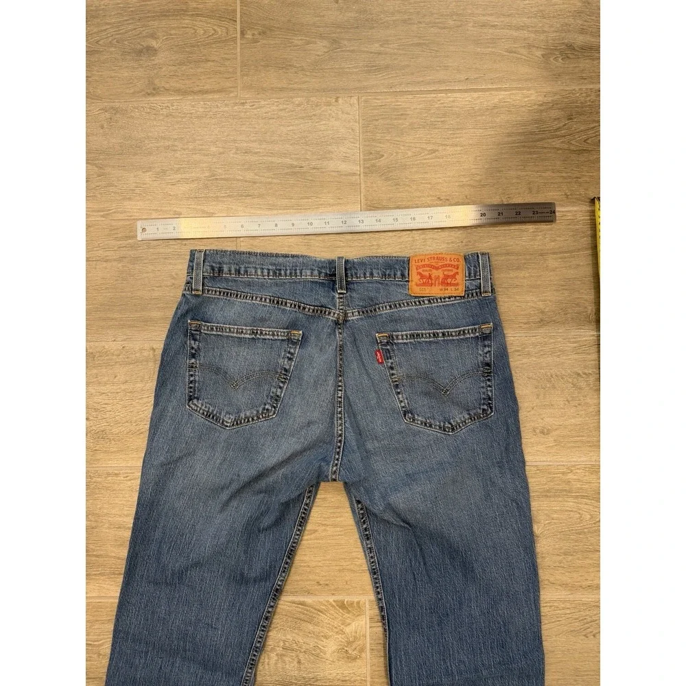 Levis levi 511